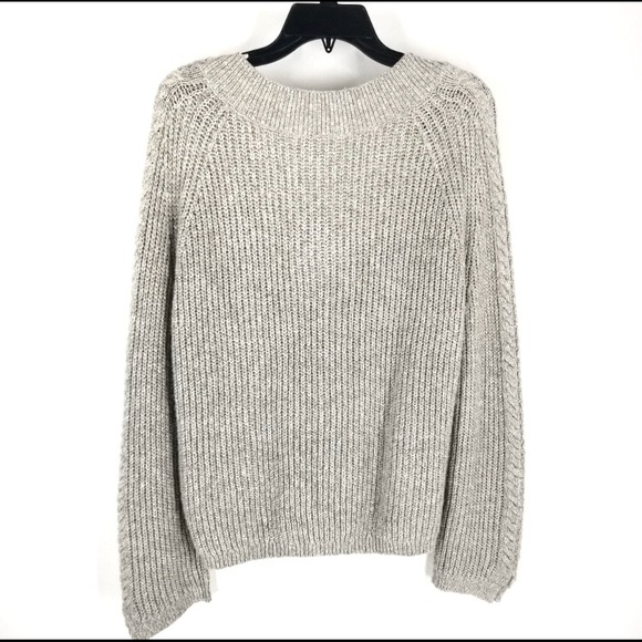 NWT ABOUND V NECK SWEATER WITH FRINGE DETAILS SM - Picture 3 of 8